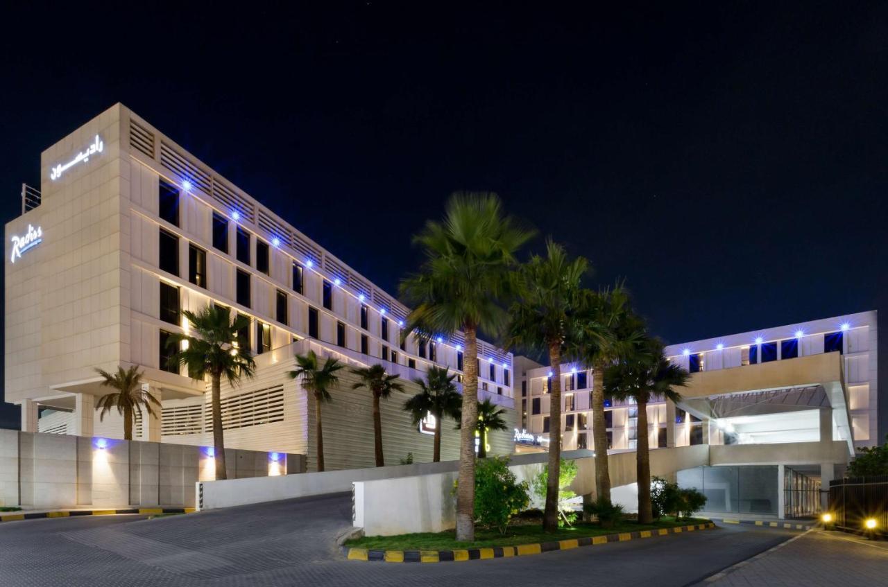 Radisson Hotel & Apartments Dammam Industrial City Exterior foto